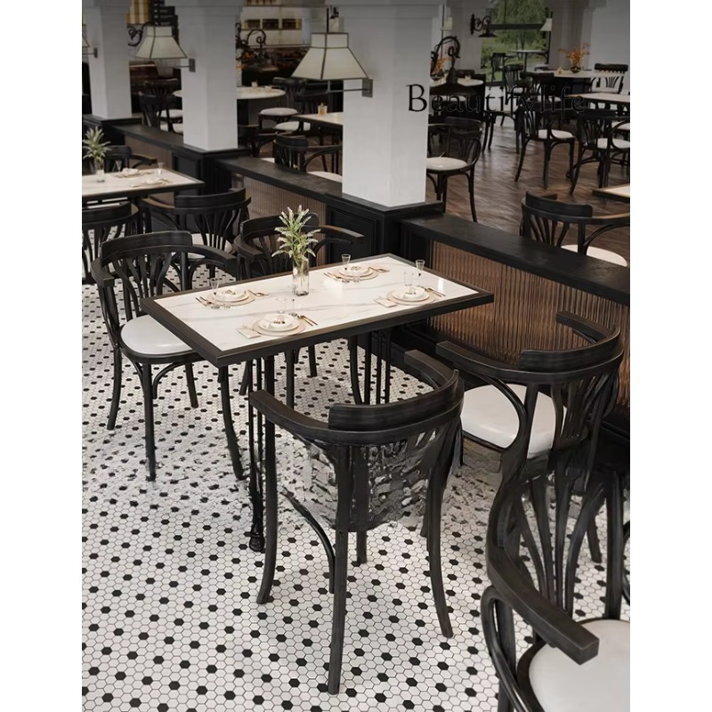 X Batı Restoranı Yarım Daire Ş - Tea & Coffee Quận 1 incelemesi ve fiyatı